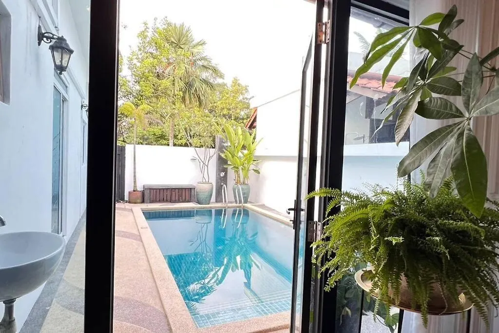 Casa vacanze Teratak Nani Rostam Bukit Jelutong Shah Alam Villa Malesia