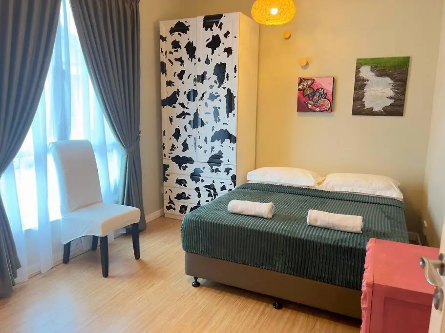 Teratak Nani Rostam Bukit Jelutong Shah Alam Villa Malesia