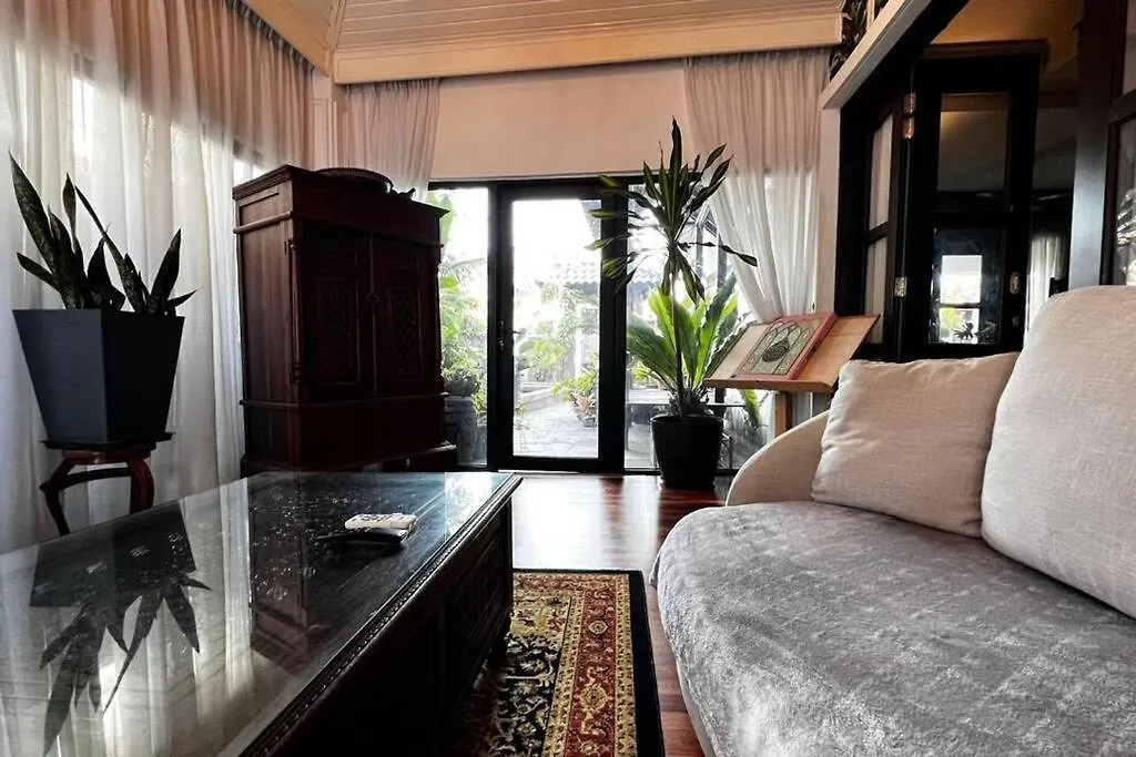 Teratak Nani Rostam Bukit Jelutong Shah Alam Villa